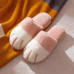 貓爪加厚絨絨拖鞋 • 生活家居：圖片 2