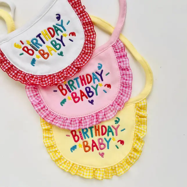 生日格子花邊領巾•三角巾口水巾