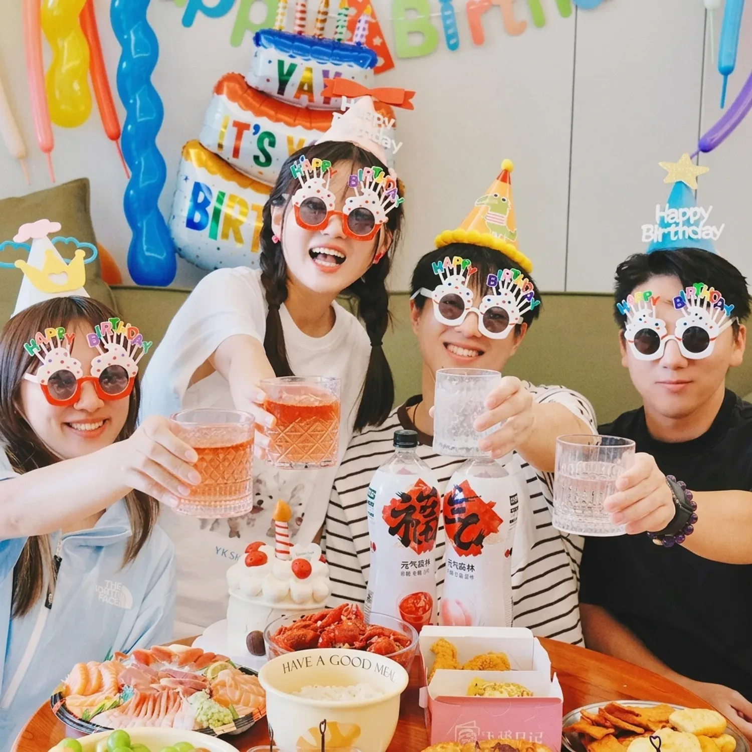 杯子蛋糕墨鏡 • 生日派對眼鏡 - Image 3